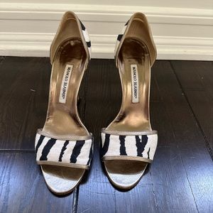 Manolo Blahnik pumps